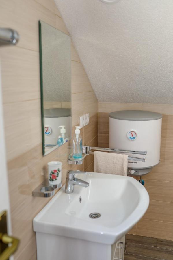Paulinio Appartement Jajce Buitenkant foto
